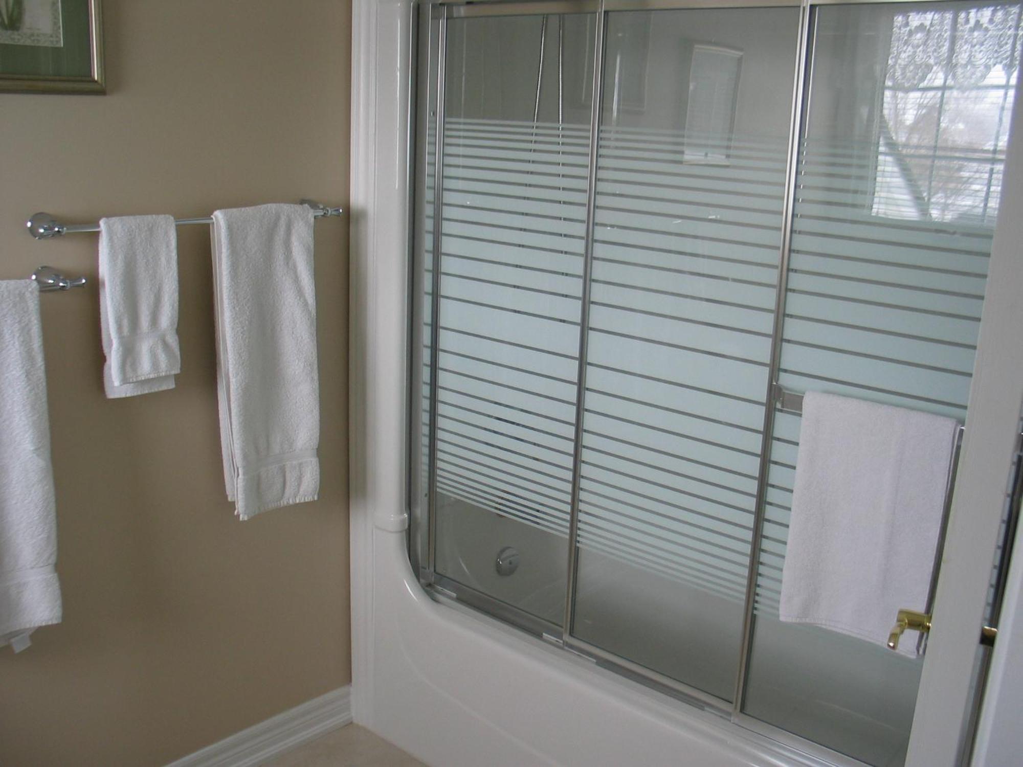 Bed and Breakfast Arnica Bed & Breakfast Niagara-on-the-Lake Номер фото