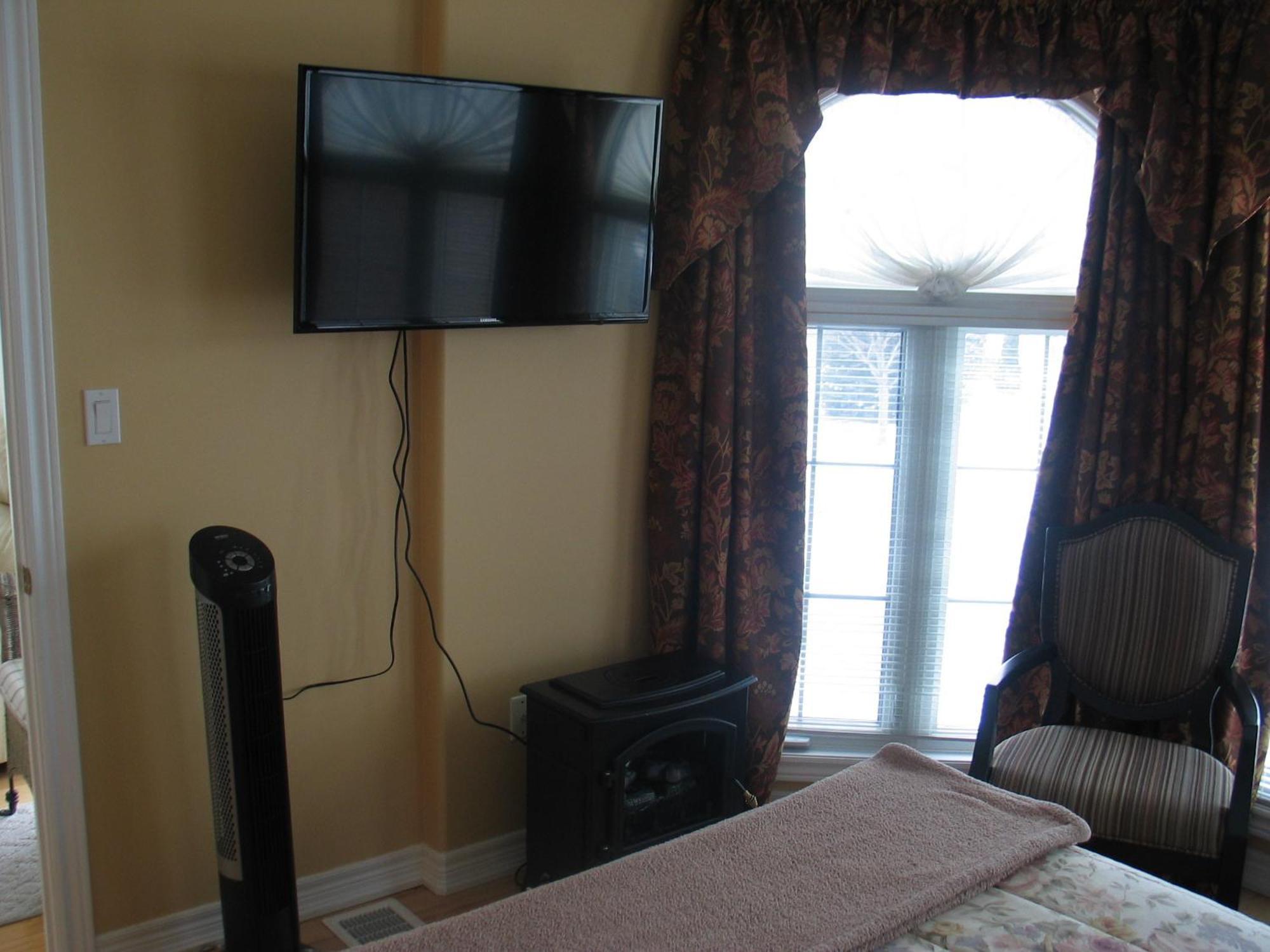 Bed and Breakfast Arnica Bed & Breakfast Niagara-on-the-Lake Номер фото