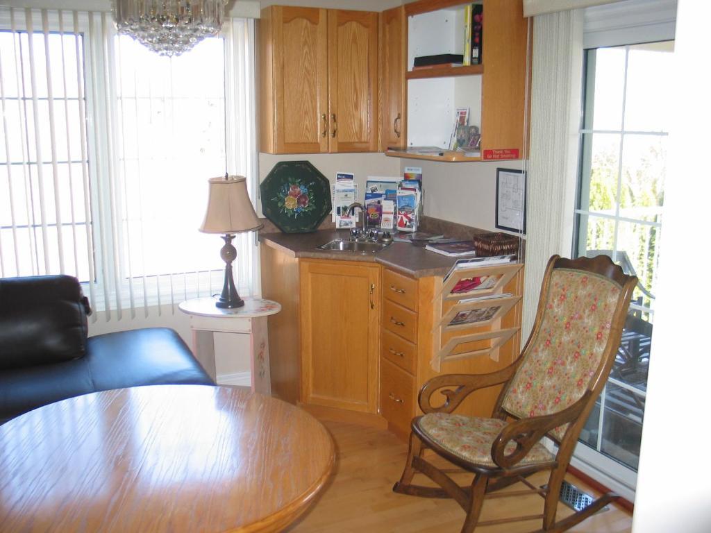 Bed and Breakfast Arnica Bed & Breakfast Niagara-on-the-Lake Екстер'єр фото